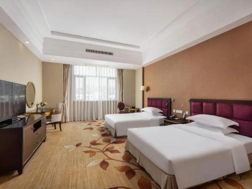 Bed in Country Garden Phoenix Hotel Xinhui Jiangmen