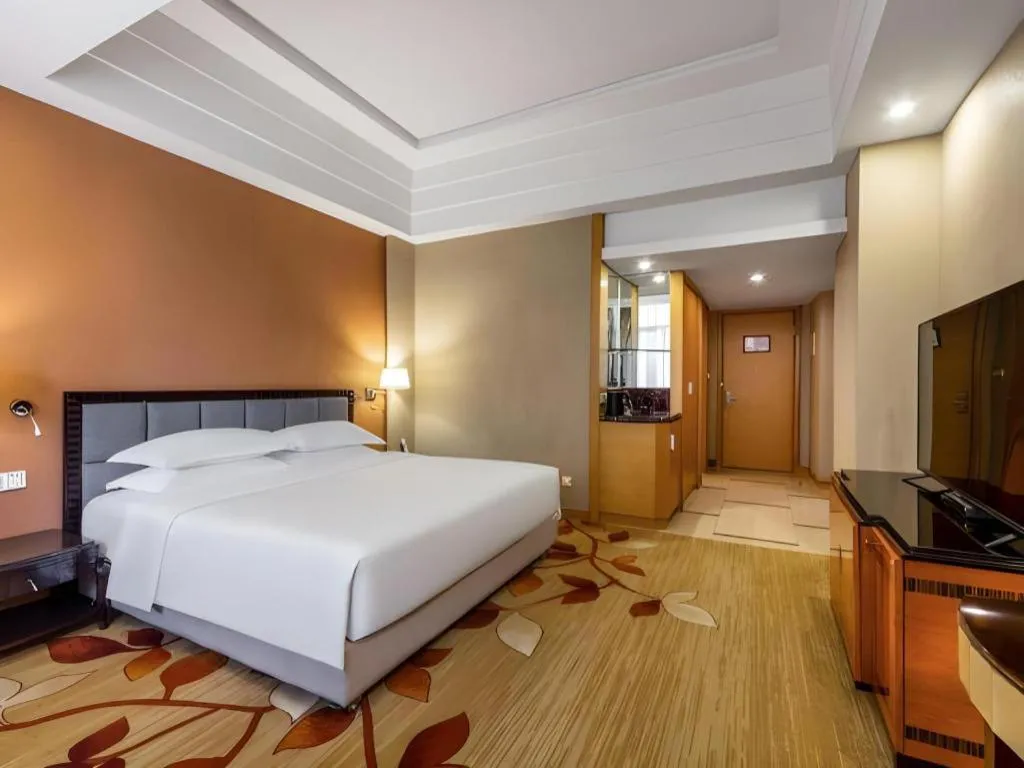 Bed in Country Garden Phoenix Hotel Xinhui Jiangmen