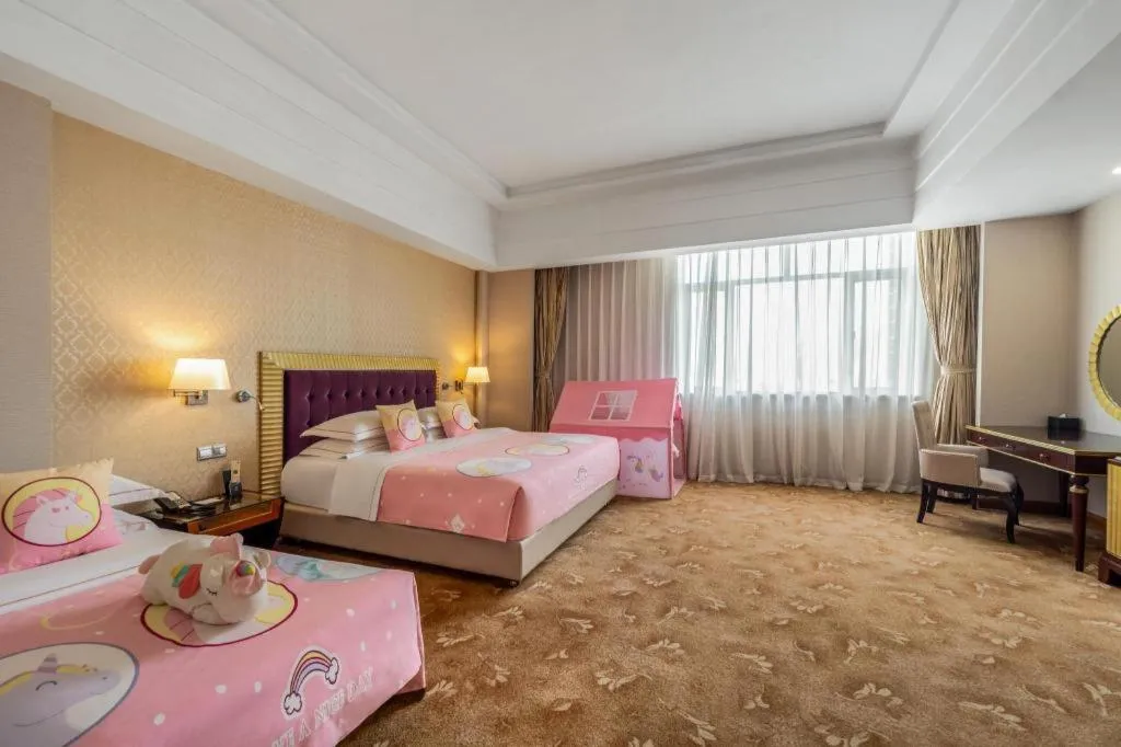 Bed in Country Garden Phoenix Hotel Xinhui Jiangmen