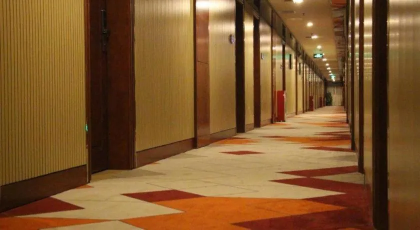 Borrman Hotel Guangzhou Tianhe Tangdong Subway Station Convention and Exhibition Center