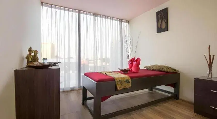 Bed in Hotel Grandhika Pemuda Bed in Hotel Grandhika Pemuda