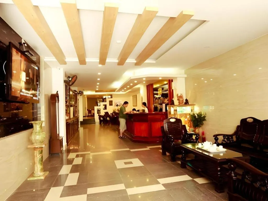 Xuan Hung Hotel