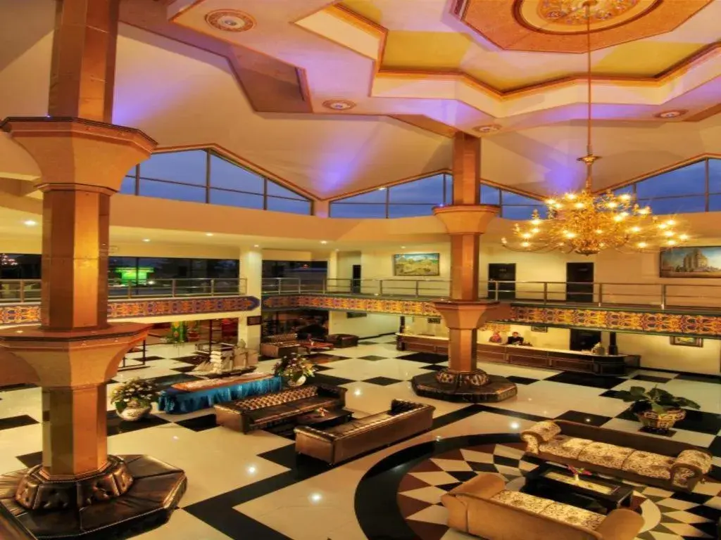 Yusro Hotel Restaurant & Convention Yusro Hotel Restaurant & Convention