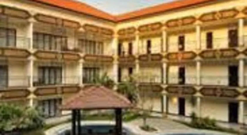 Yusro Hotel Restaurant & Convention