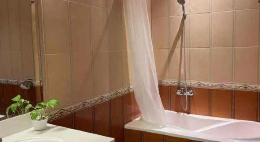 Yusro Hotel Restaurant & Convention