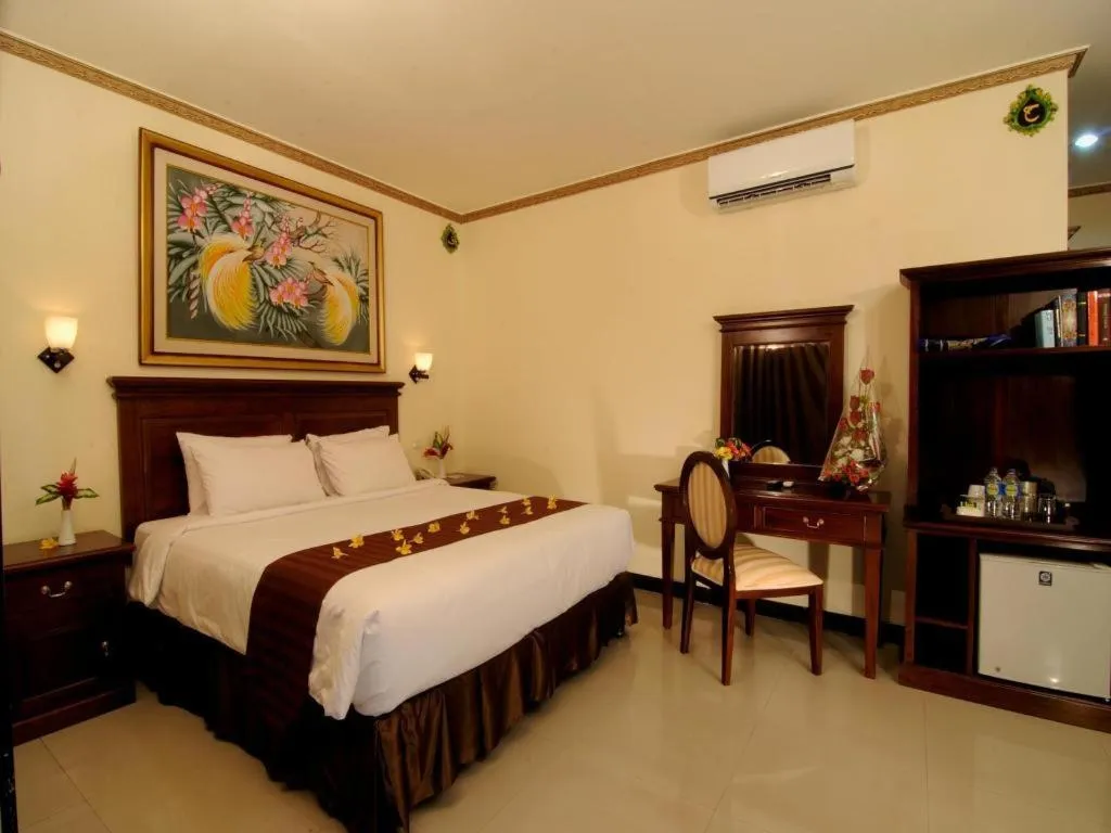 Bed in Yusro Hotel Restaurant & Convention