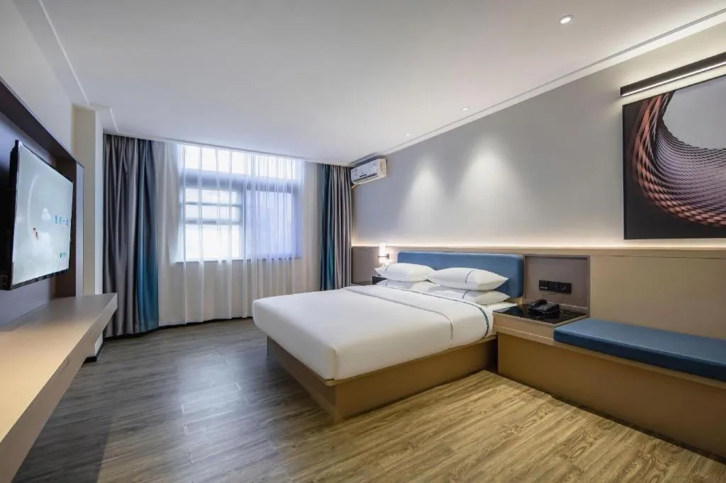 Bed in City Comfort Inn Nanning Normal University Mingxiu Metro Station