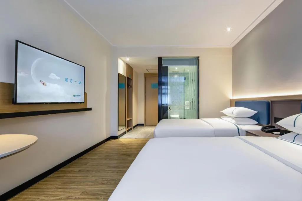 Bed in City Comfort Inn Nanning Normal University Mingxiu Metro Station