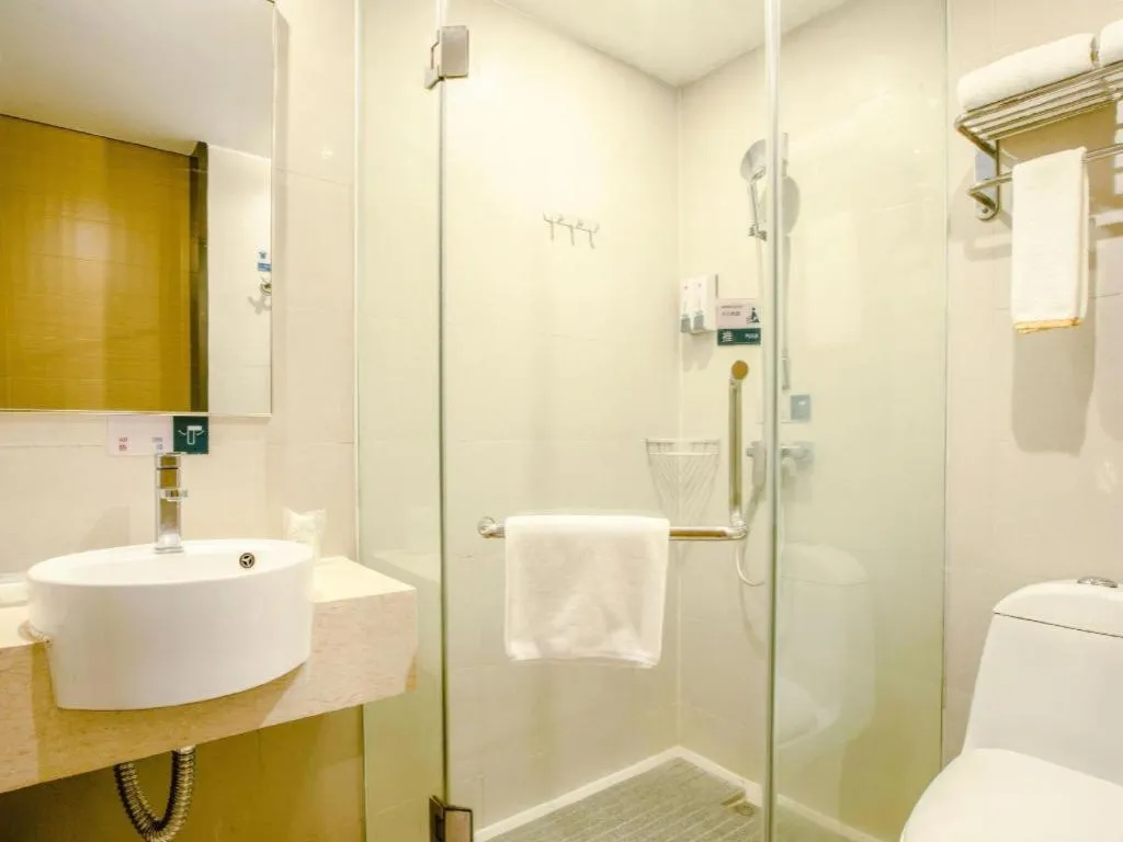 City Comfort Inn Nanning Normal University Mingxiu Metro Station