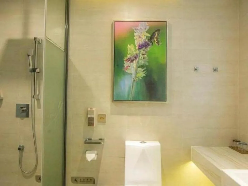 Lavande Hotel Guangzhou Tianhe Sports West Road Subway Station