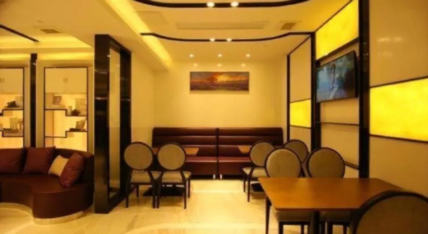 Lavande Hotel Guangzhou Tianhe Sports West Road Subway Station