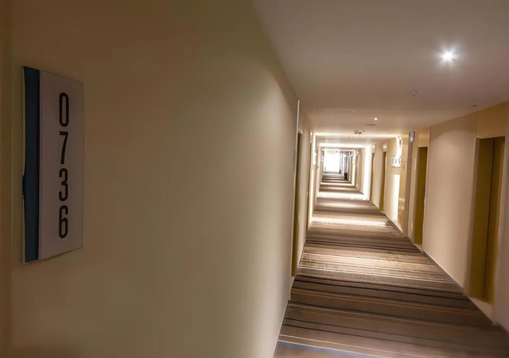 City Comfort Inn Zhuzhou Sports Center Red Star Macalline