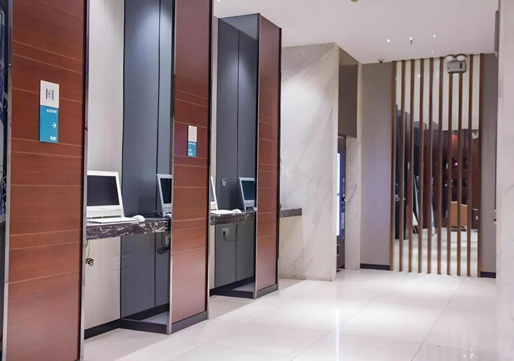 City Comfort Inn Zhuzhou Sports Center Red Star Macalline