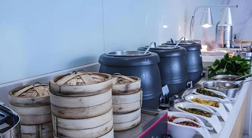 City Comfort Inn Zhuzhou Sports Center Red Star Macalline