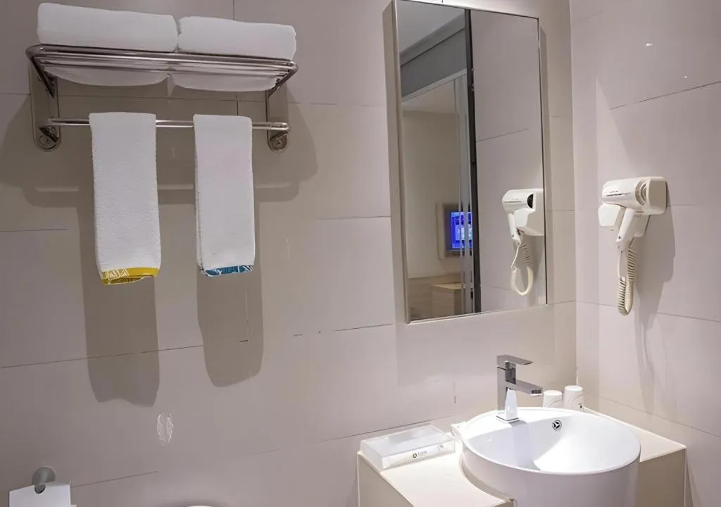 City Comfort Inn Zhuzhou Sports Center Red Star Macalline