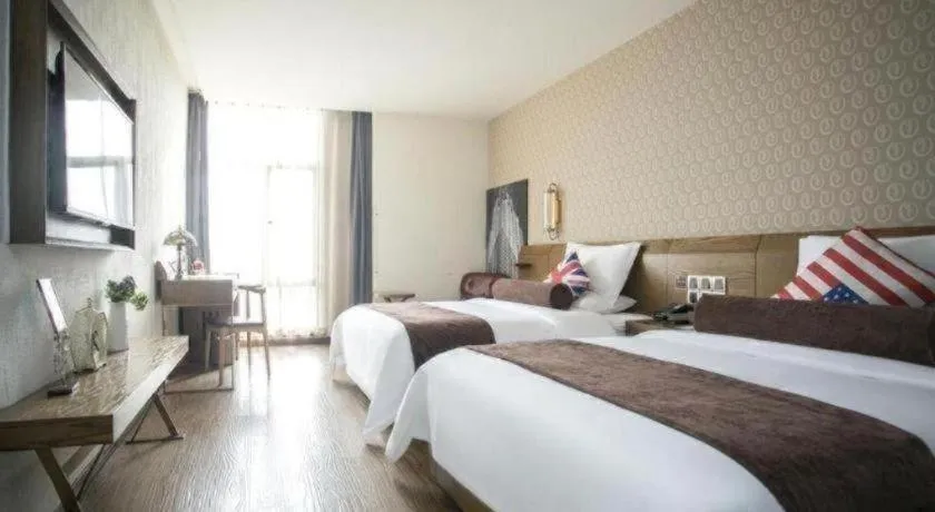 Bed in James Joyce Xi'an West Chang'an Ave University Twon