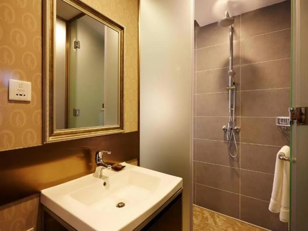 James Joyce Xi'an West Chang'an Ave University Twon