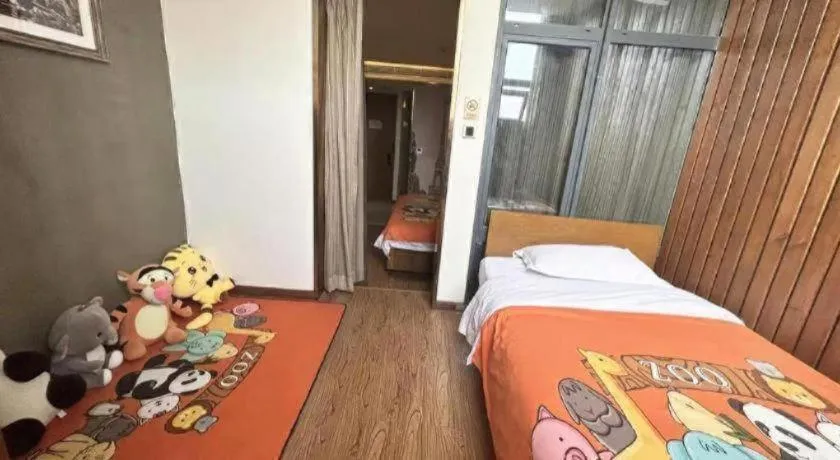 Bed in James Joyce Xi'an West Chang'an Ave University Twon