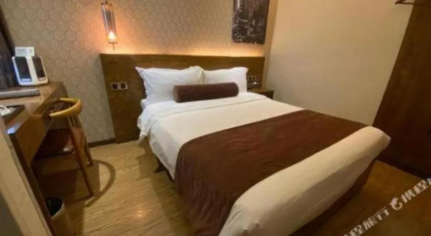 Bed in James Joyce Xi'an West Chang'an Ave University Twon