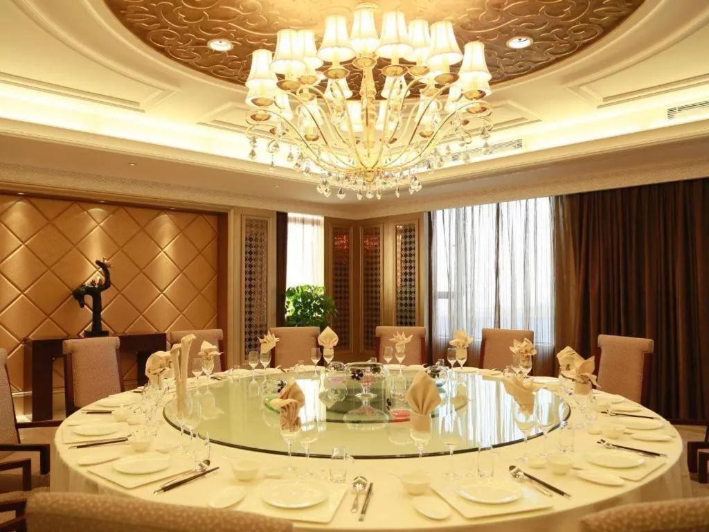 Suqian Canal Jinling Hotel