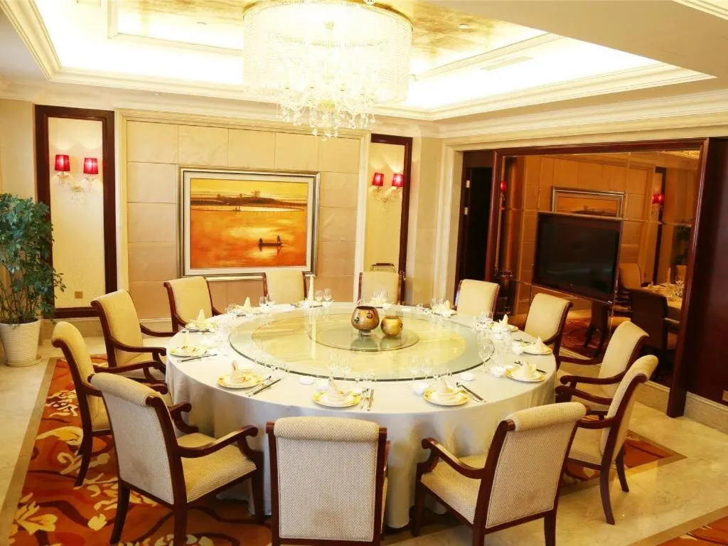 Suqian Canal Jinling Hotel