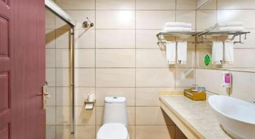 Chuanghui Business Hotel