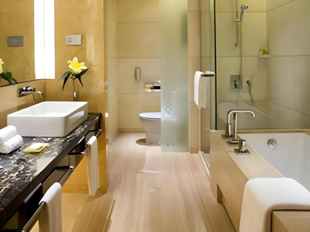 Chuanghui Business Hotel