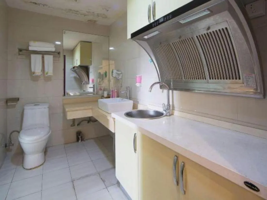 Chuanghui Business Hotel