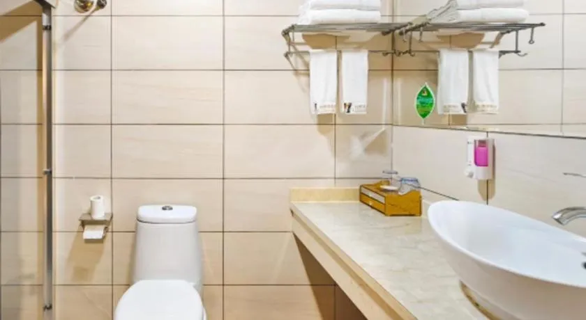 Chuanghui Business Hotel