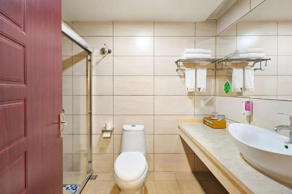 Chuanghui Business Hotel