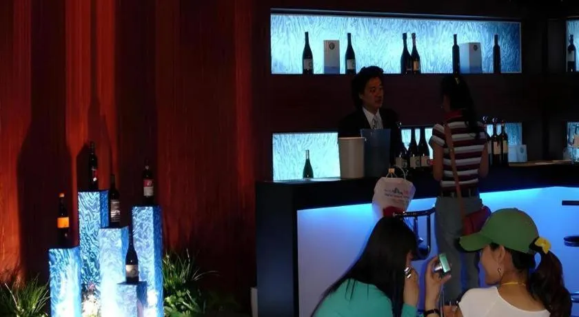 Chuanghui Business Hotel