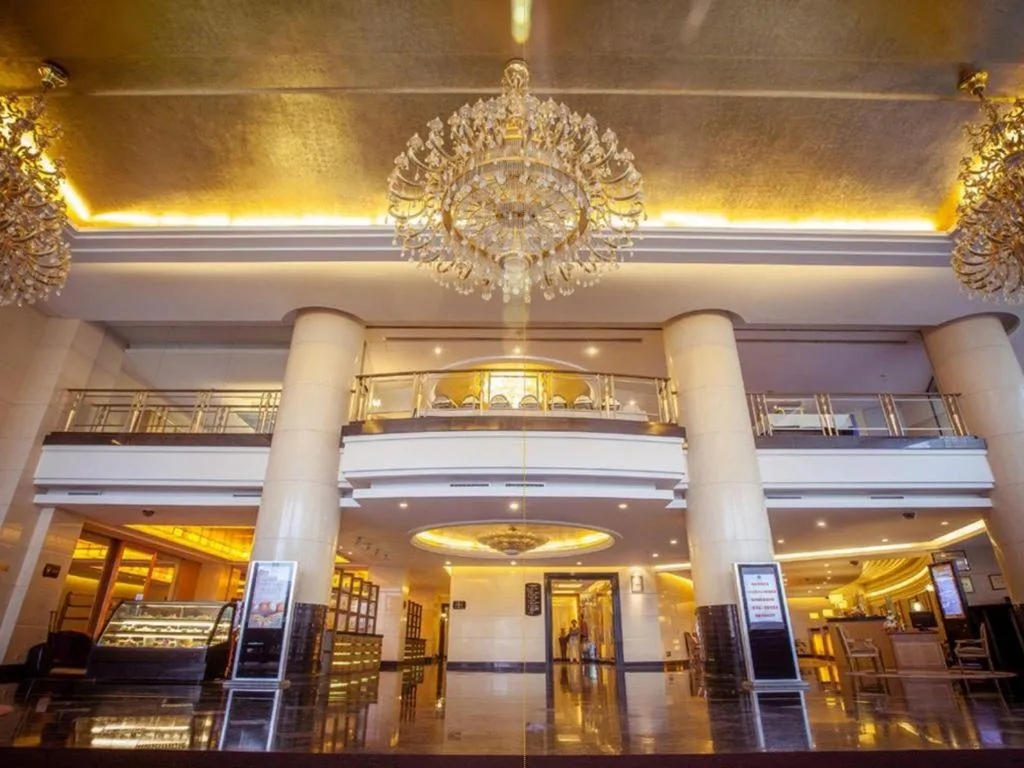 Wuhan Premier Mayflowers Hotel