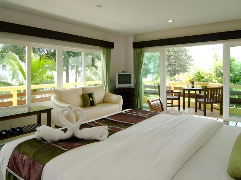 Bed in Bacchus Home Resort