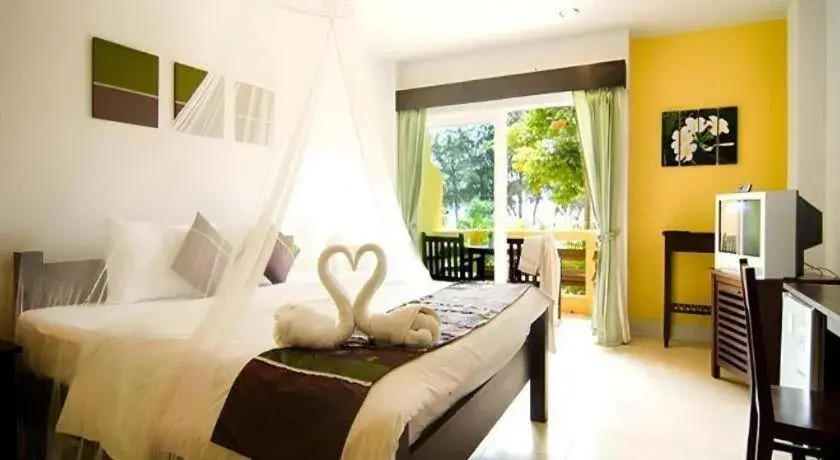 Bed in Bacchus Home Resort Bed in Bacchus Home Resort