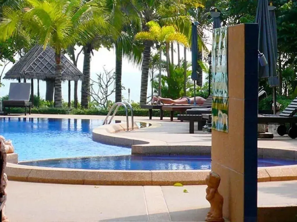 Bacchus Home Resort Bacchus Home Resort