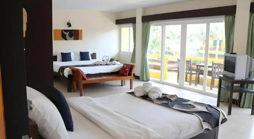 Bed in Bacchus Home Resort Bed in Bacchus Home Resort