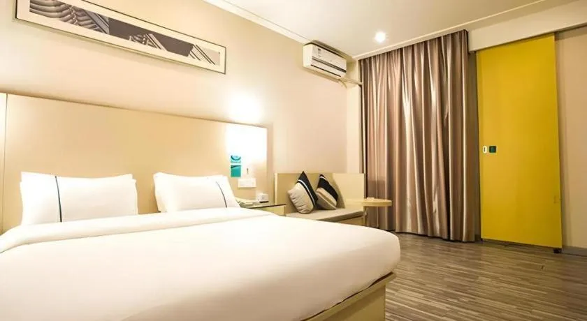 Bed in City Comfort Inn Nanning Guangxi University Xiuling Road Metro Station