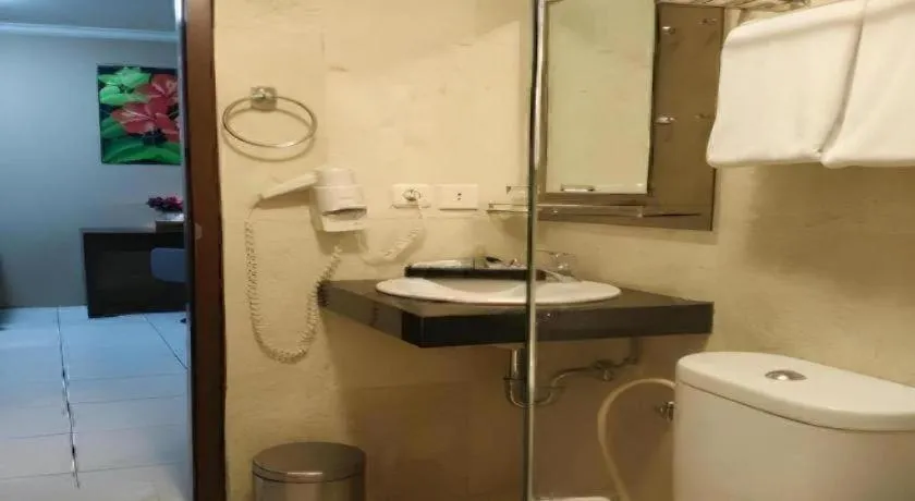 Great Western Hotel & Resort Serpong - Tangerang