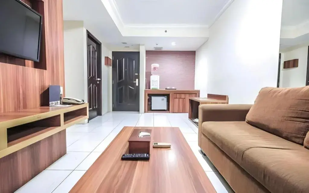 Great Western Hotel & Resort Serpong - Tangerang Great Western Hotel & Resort Serpong - Tangerang