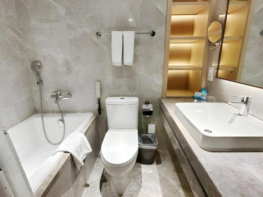 Dalian Bohai Pearl Hotel