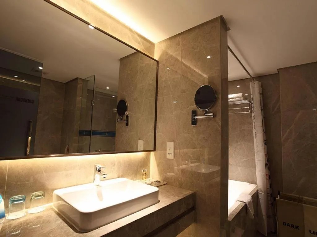 Dalian Bohai Pearl Hotel