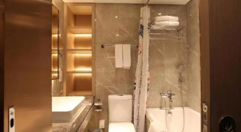 Dalian Bohai Pearl Hotel