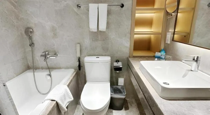 Dalian Bohai Pearl Hotel