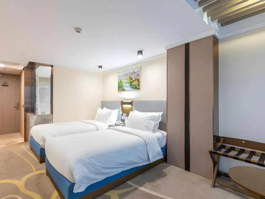 Bed in Dalian Bohai Pearl Hotel