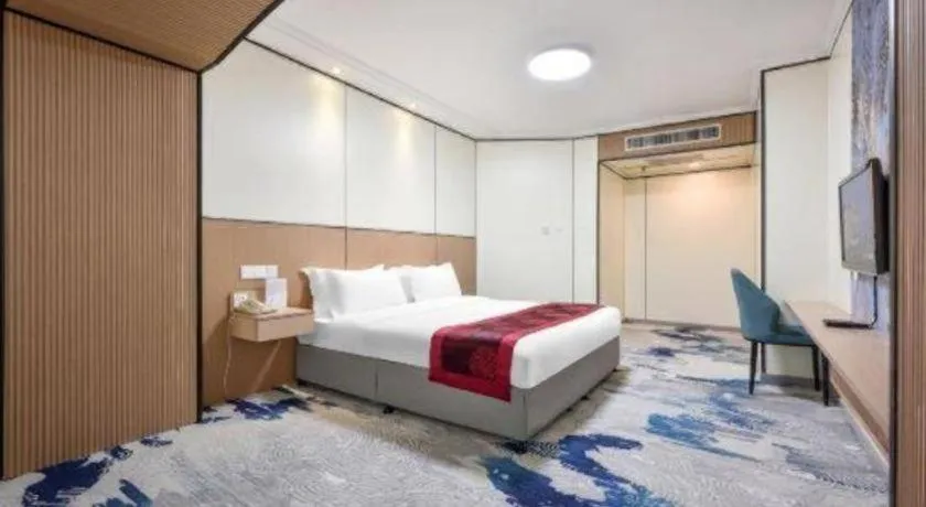 Bed in Dalian Bohai Pearl Hotel