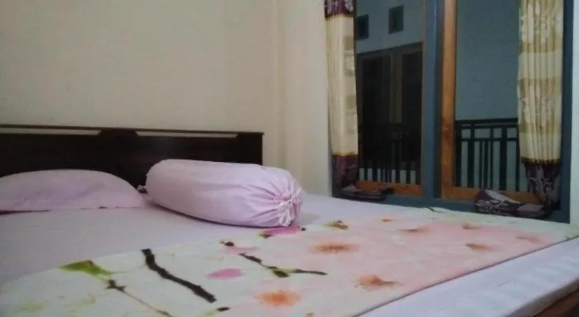 Bed in Siola Hotel