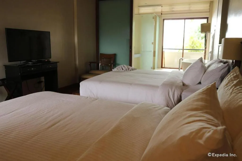 Bed in Bravo Resorts - Munting Paraiso