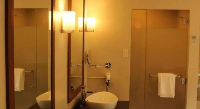 Bravo Resorts - Munting Paraiso