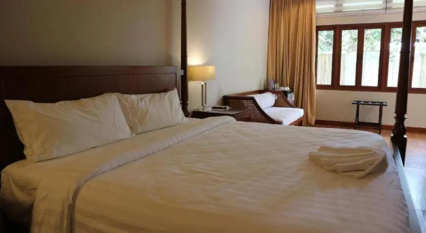 Bed in Bravo Resorts - Munting Paraiso