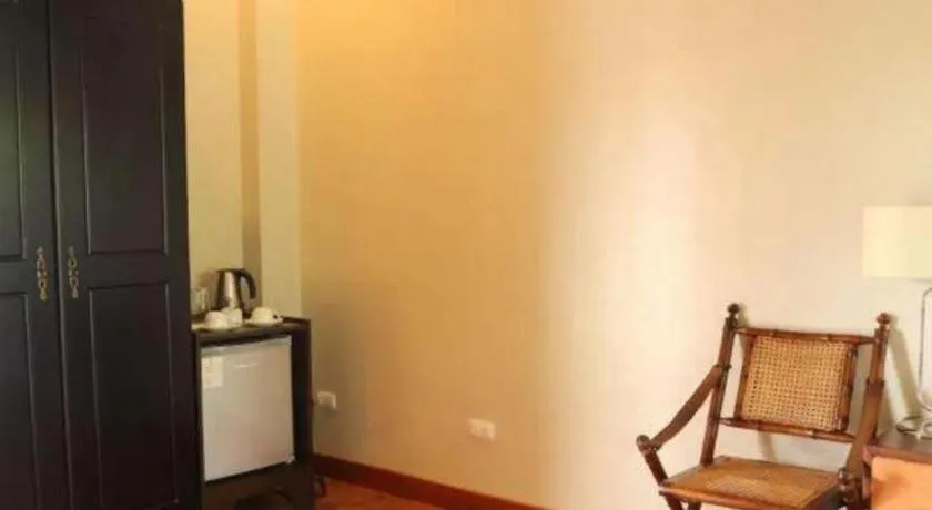 Bravo Resorts - Munting Paraiso